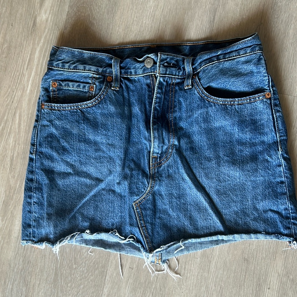 Levi’s denim skirt